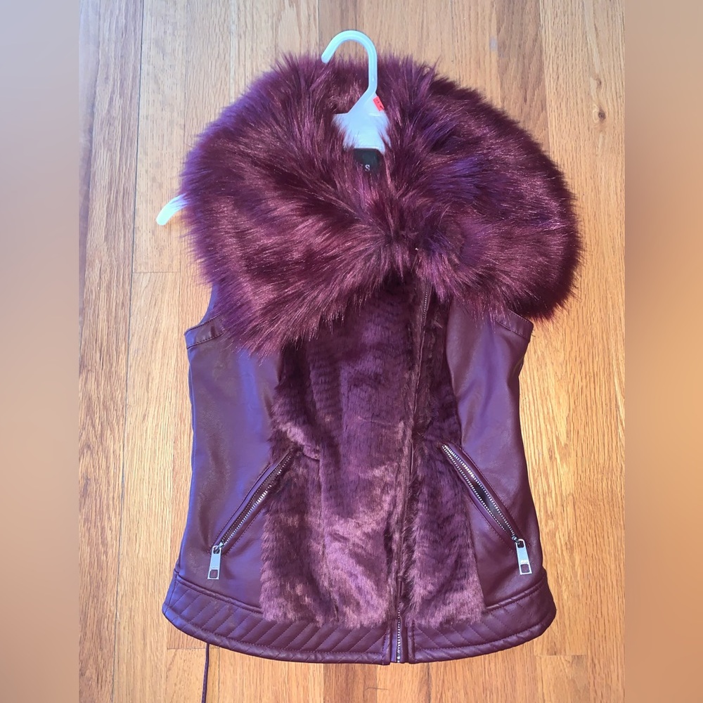 Guess vest